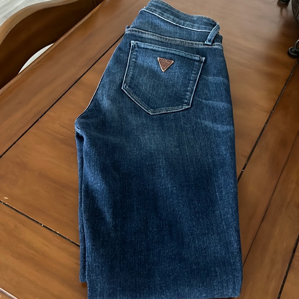 Guess skinny jeans - inseam 29”